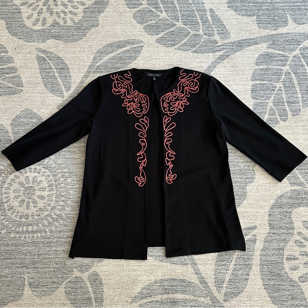 Ming Wang Black w/Embroidered Woven Red-Pink Swirl 1-Hook Cardigan Size L